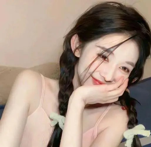 他的摩托，她的岛